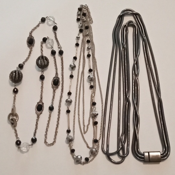 unknown Jewelry - #801.   3 Piece Black, Silver And Gunmetal Necklace Bundle.